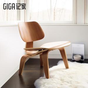 덴마크 디자이너 가구인 eames plywoodchair 이무스 인테리어 의자